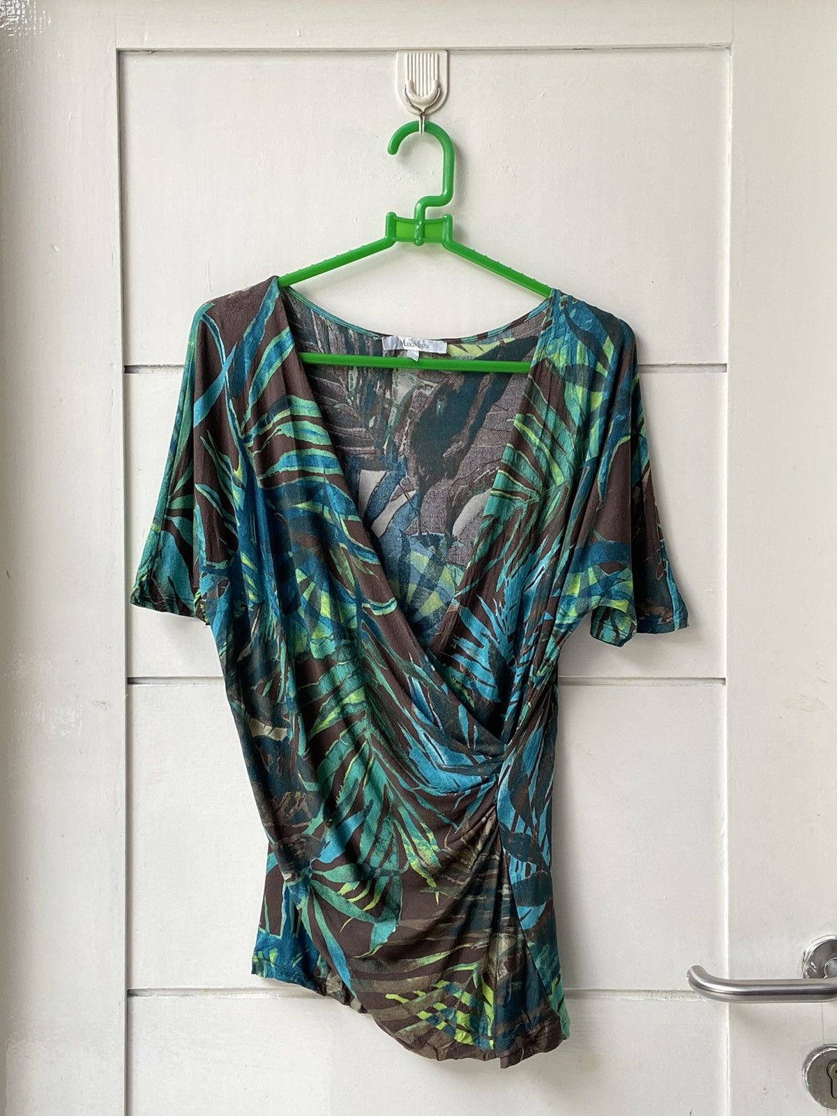 Max Mara MAX MARA Motive T-shirt Size XXS / US 00 / IT 34 - 10 Thumbnail