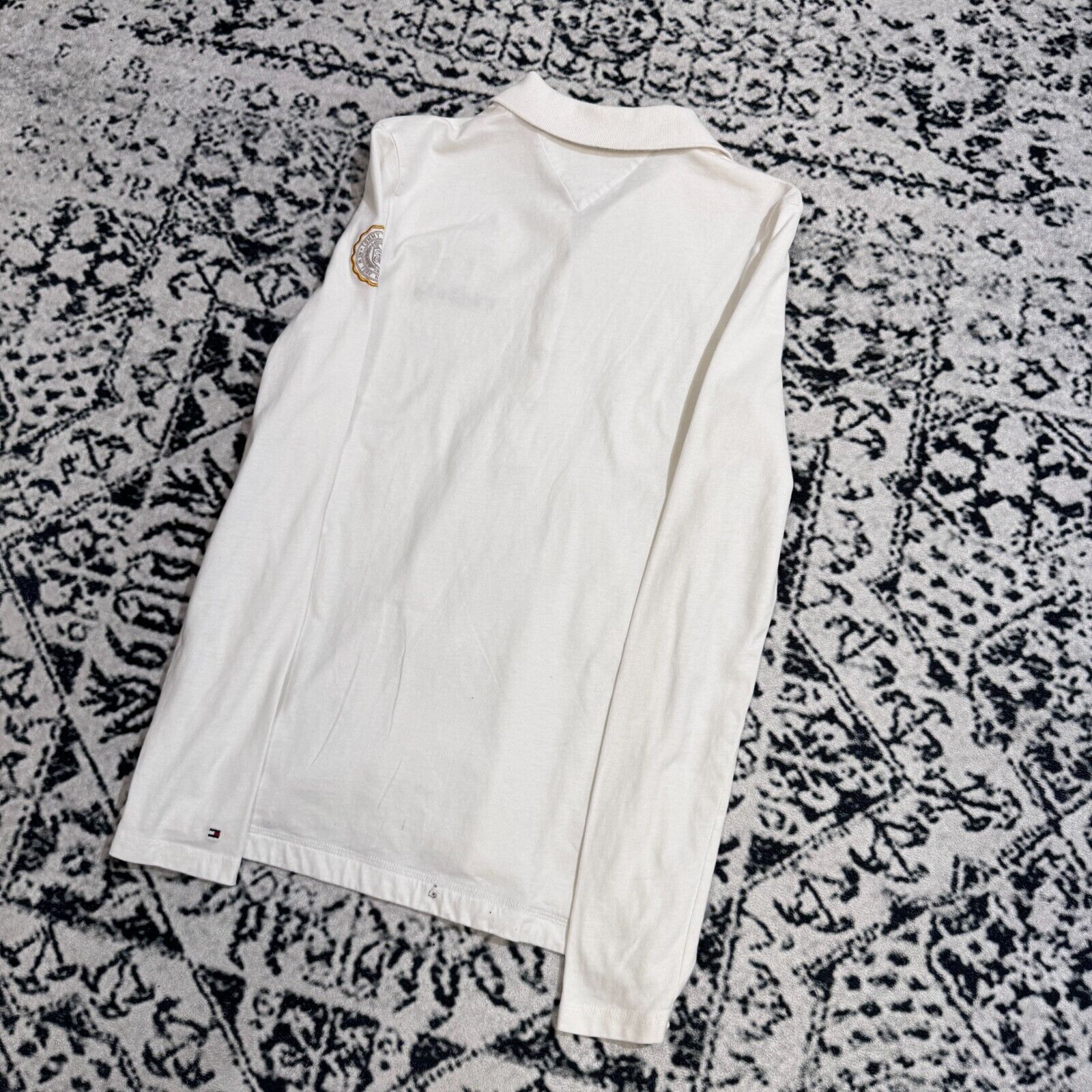 Tommy Hilfiger × Vintage Vintage Tommy Hilfiger Unisex White Cotton Polo Shirt Size S Size US S / EU 44-46 / 1 - 12 Thumbnail