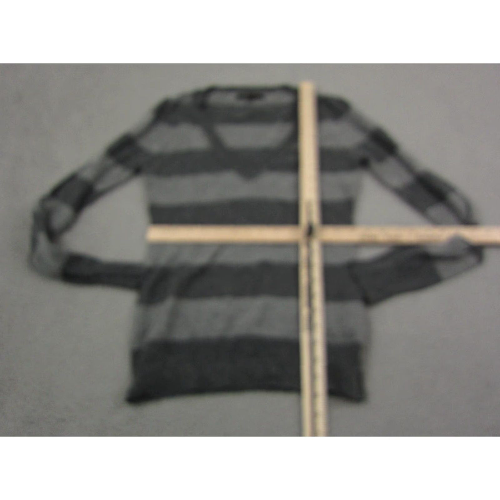 Bcbgmaxazria BCBGMAXAZRIA Sweater Womens L Stripe Gray Black Wool Angora Rabbit V-Neck Pullover 90s Size L / US 10 / IT 46 - 6 Thumbnail