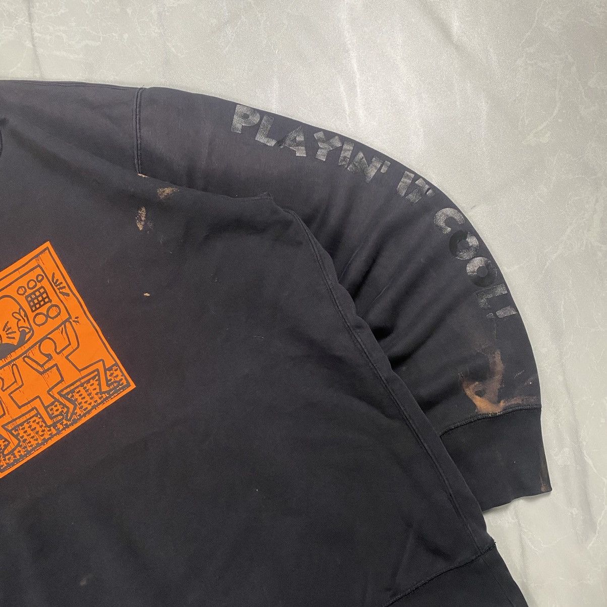 Japanese Brand Vintage Mickey Mouse Keith Haring Sunfaded Crewneck Size US L / EU 52-54 / 3 - 4 Thumbnail