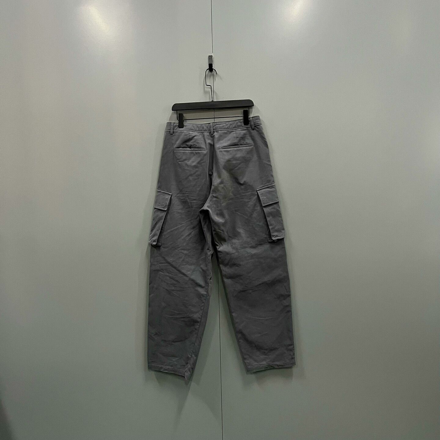 Louis Vuitton Louis Vuitton Logo Pocket Cargo Pants Size US 30 / EU 46 - 2 Thumbnail