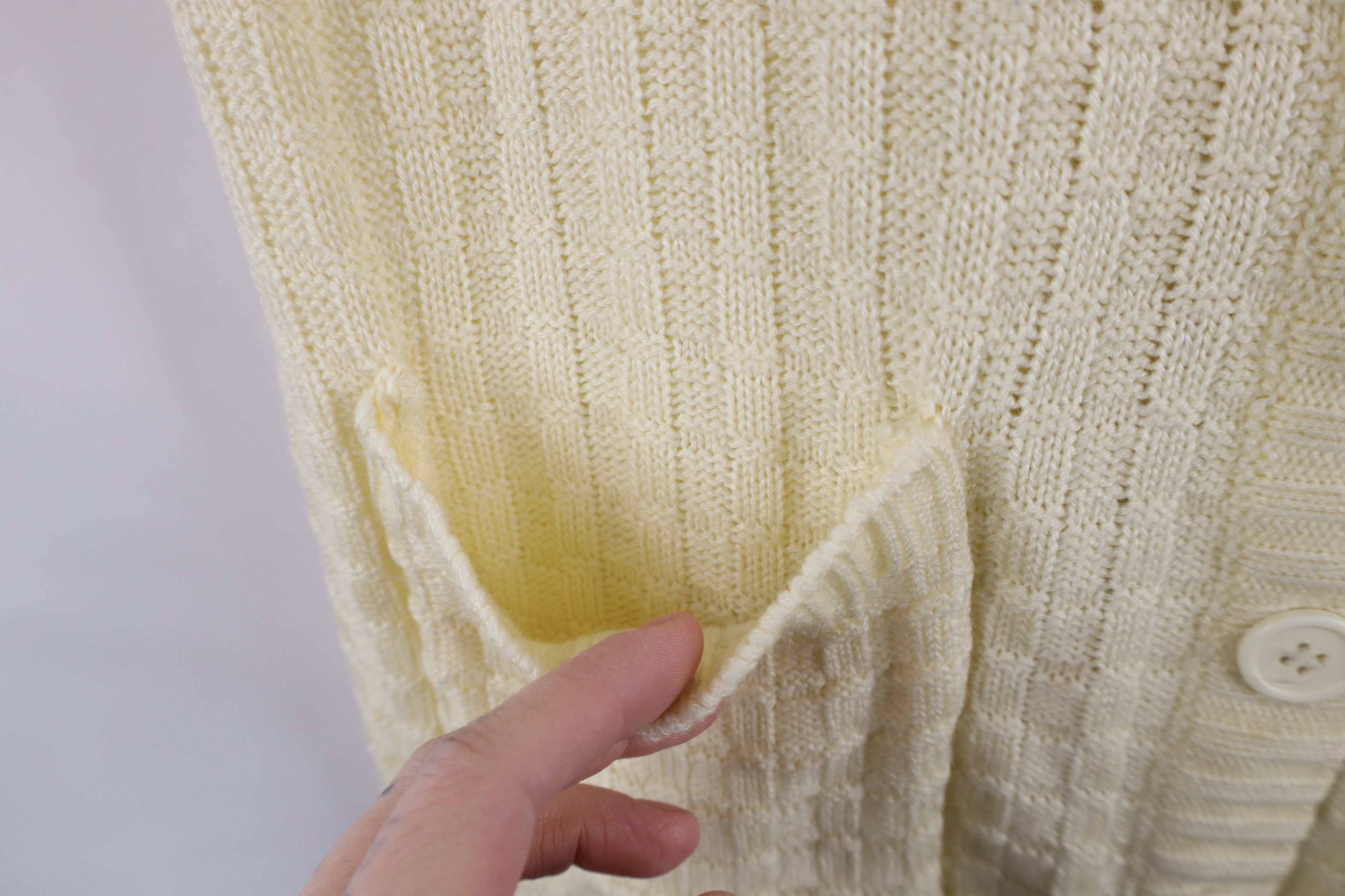 Vintage Vintage 90s Streetwear Ribbed Cardigan Sweater Vest Cream Size L / US 10 / IT 46 - 5 Thumbnail