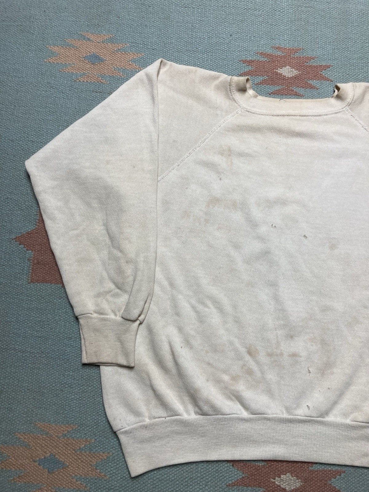 Vintage 80s crewneck sweatshirt blank white grunge distressed Large Size US L / EU 52-54 / 3 - 2 Thumbnail