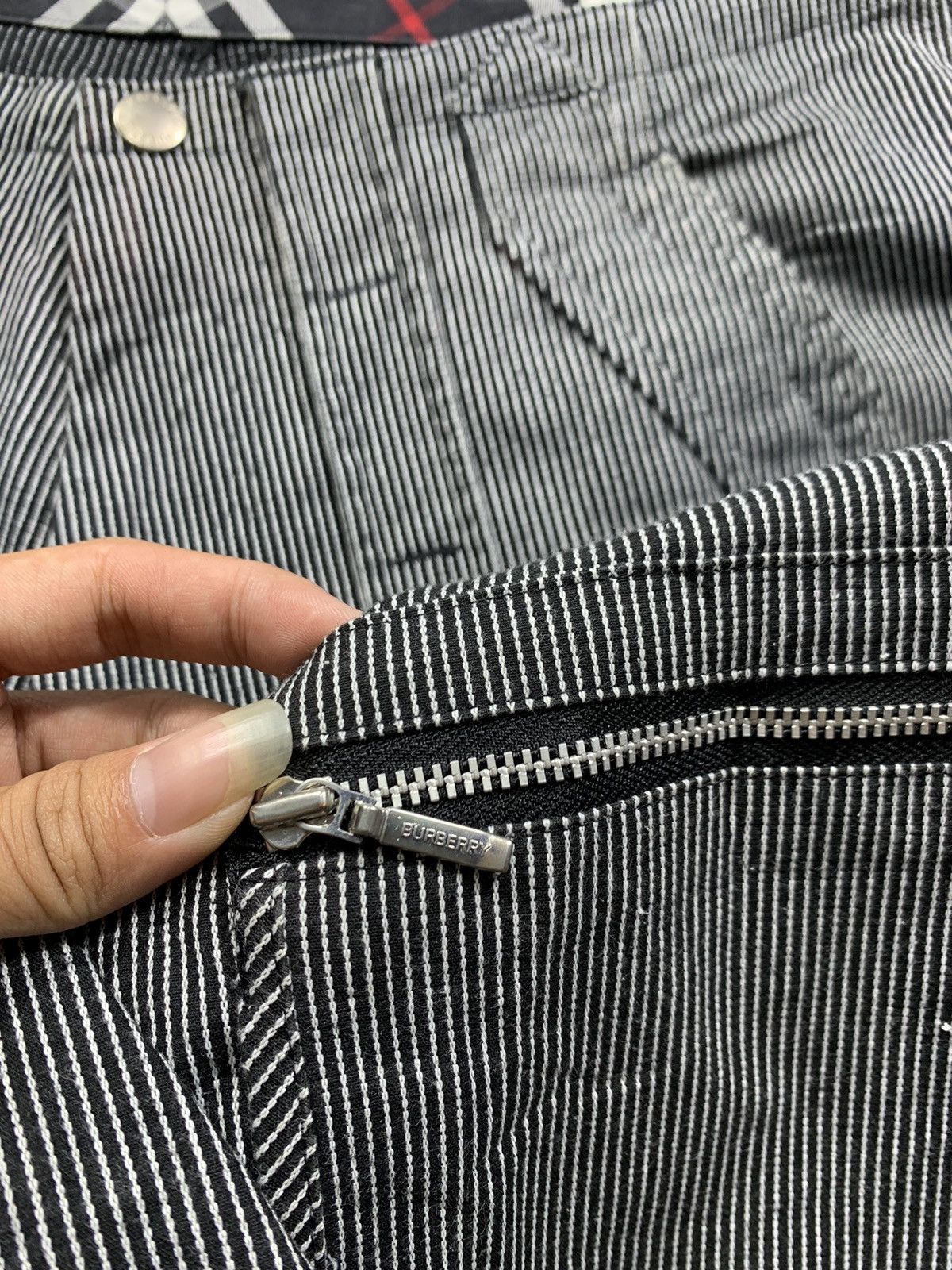 Burberry Burberry Black Label Multi pocket Bondage Hikory Size US 31 - 2 Thumbnail