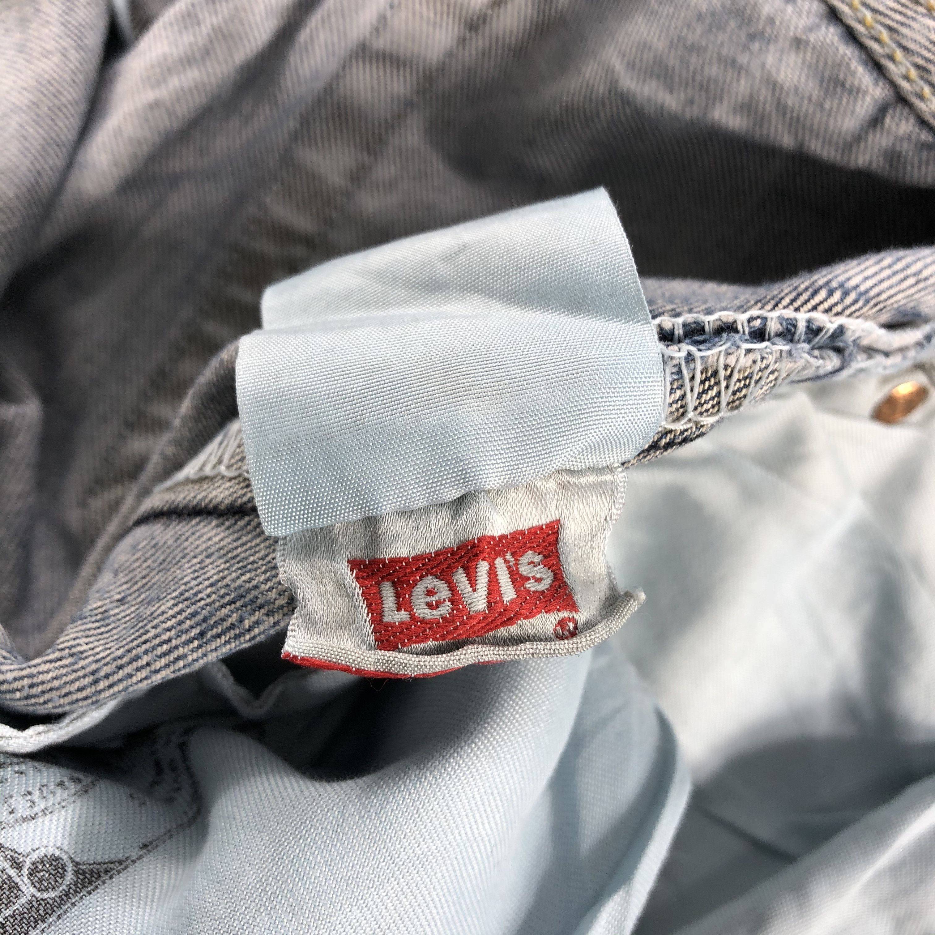 Levi's Vintage Light Wash Levis 501 Jeans-JM857 Size US 30 / EU 46 - 11 Thumbnail
