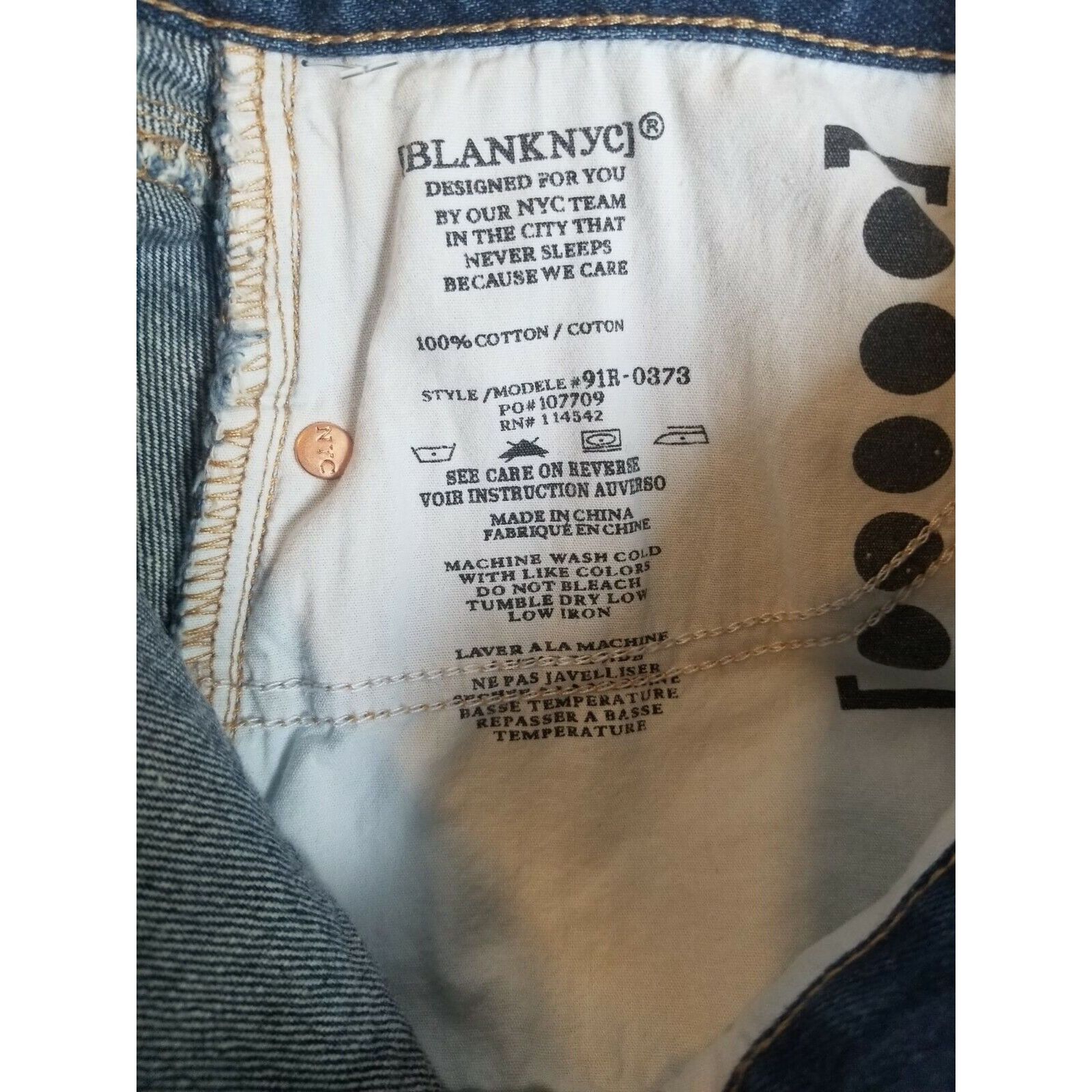 BLANKNYC ⭐BLANKNYC Womens Size 27 Denim Mini Skirt Zip Front Raw Hem Size 29" - 8 Thumbnail
