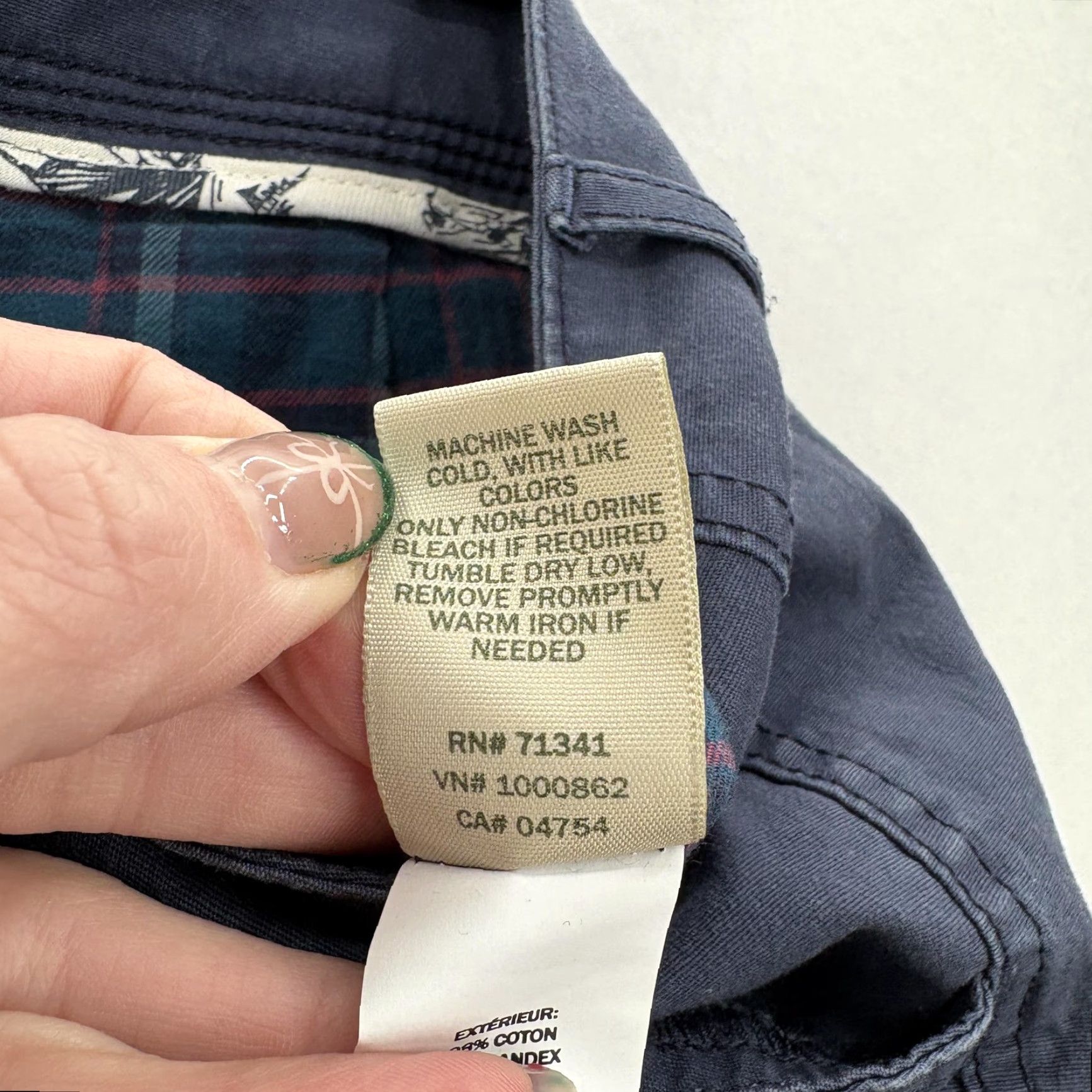 Vintage VINTAGE not applicable; generate title: L.L. Bean Favorite Fit Cargo Pants Womens 12P Blue Twill Stretch Hiking Pants Size 34" / US 12 / IT 48 - 6 Thumbnail