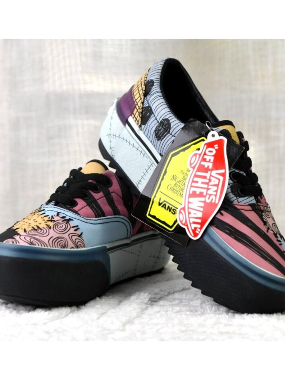 Vans Vans X Disney The Nightmare Before Xmas Era Stacked Size US 5 / IT 35 - 2 Thumbnail