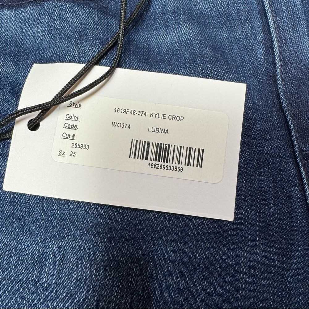 Paige NWT New Paige Kylie Cropped Skinny Lubina Jean Size 25 Size 25" / US 0 / IT 36 - 7 Thumbnail