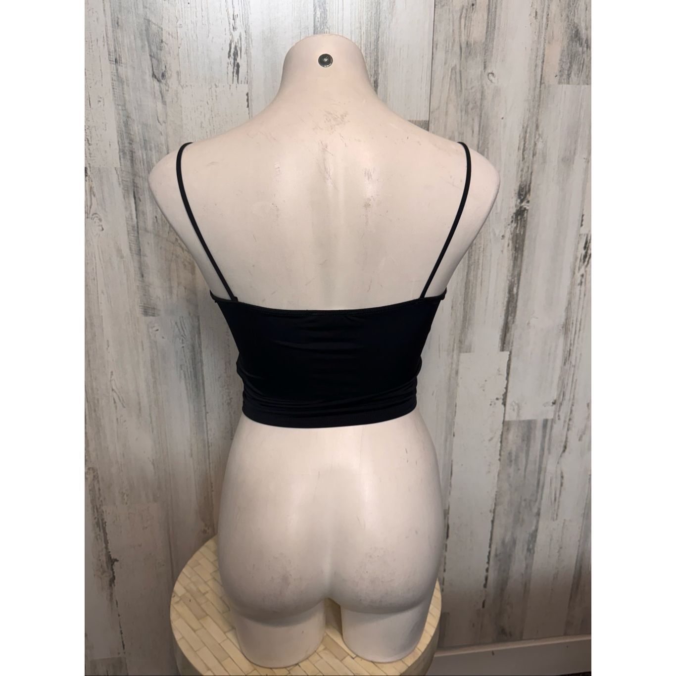 Perfect Moment Live in the Moment Black Ruched Cami Top Women’s Size M Size M / US 6-8 / IT 42-44 - 7 Thumbnail