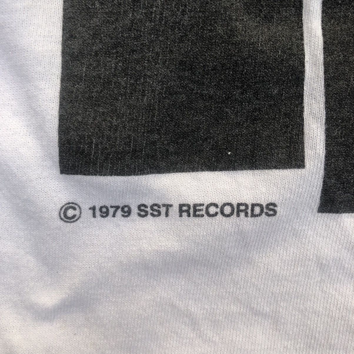 Band Tees Band Black flag big logo 1979 vintage gildan Size US S / EU 44-46 / 1 - 6 Thumbnail