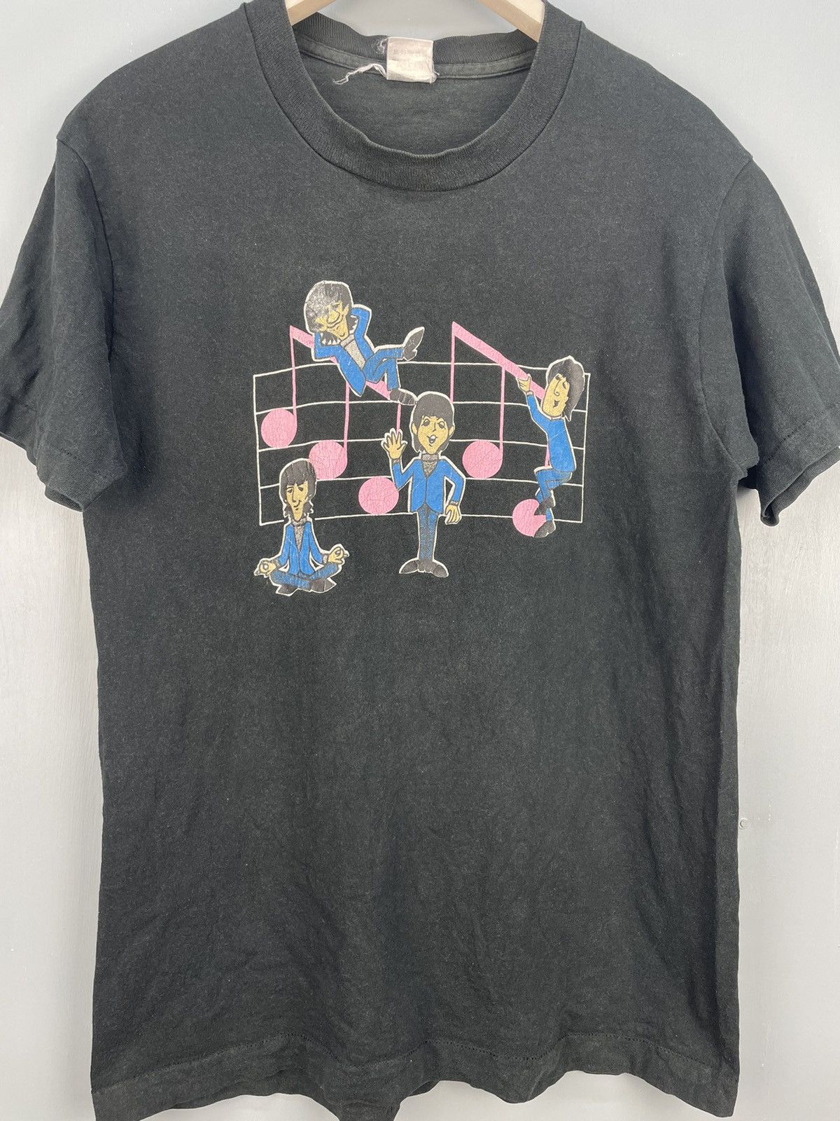 Band Tees Vintage 90s The Beatles band t shirt Size US M / EU 48-50 / 2 - 3 Thumbnail