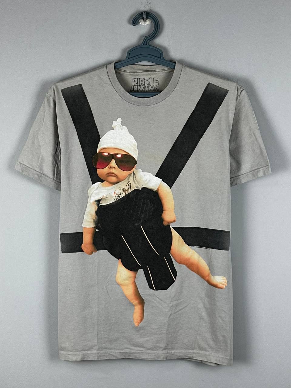 Vintage CRAZY 2000s The HangOver Movie Official Promo Tee Size US L / EU 52-54 / 3 - 1 Thumbnail