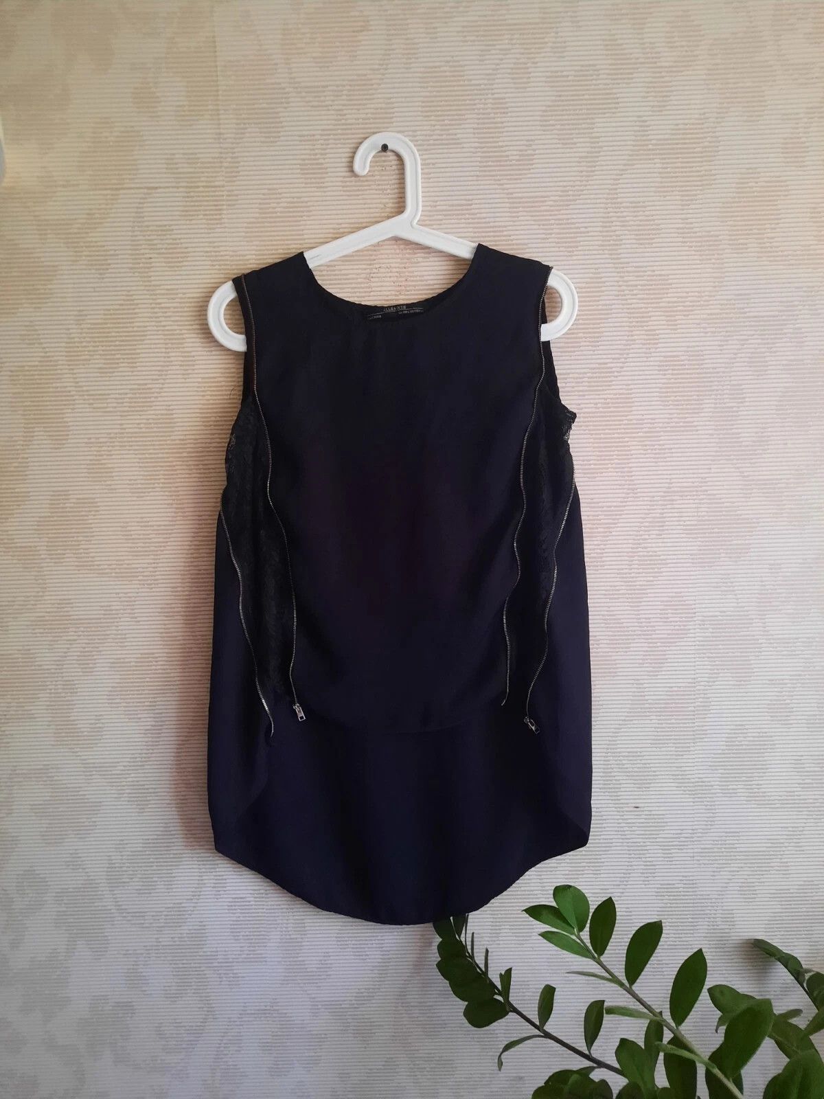 Allsaints Allsaints Sophia Top Lace Panel Tank Top With Zips Size XS / US 0-2 / IT 36-38 - 6 Thumbnail