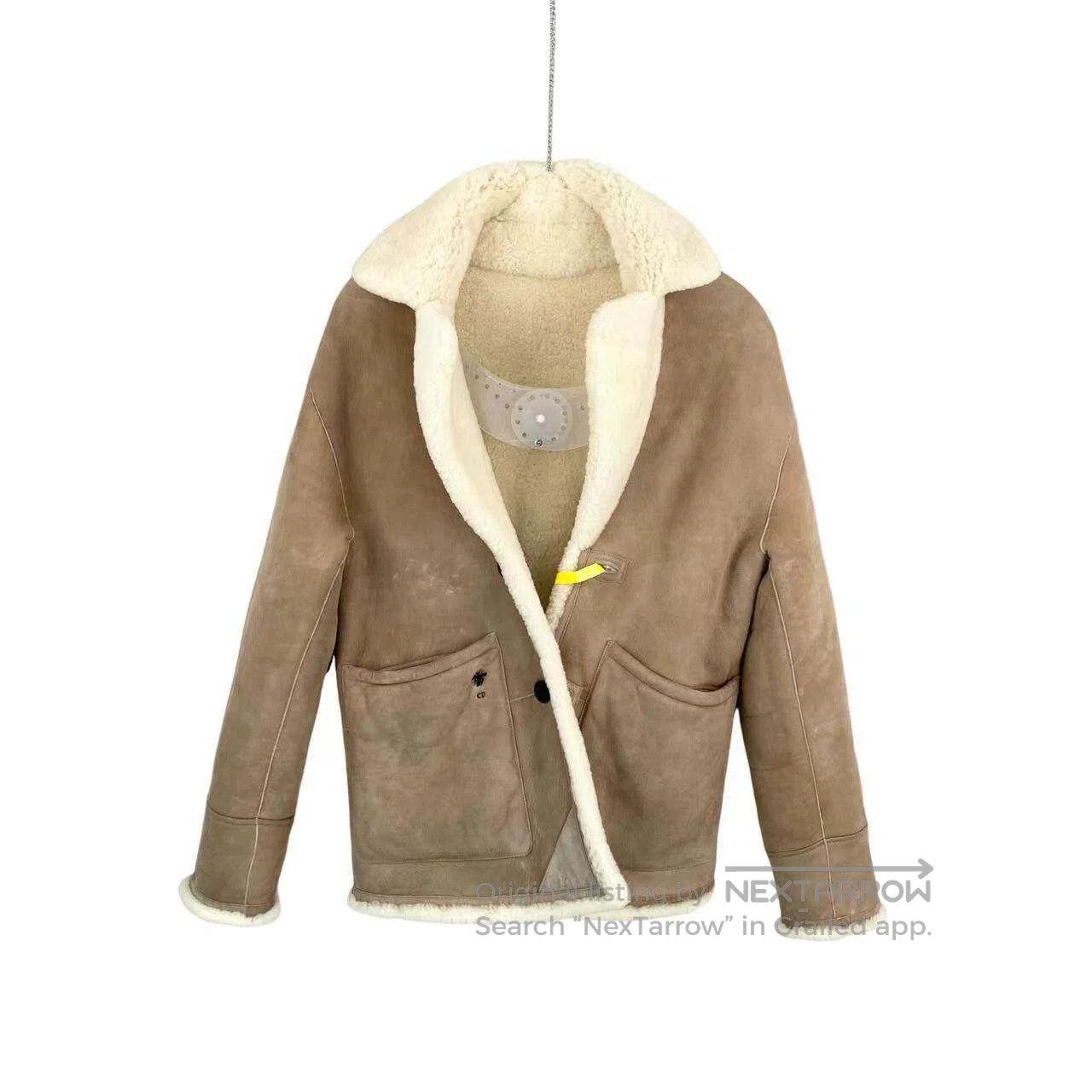 Dior Dior Bee embroidery fur is one-piece and double-sided coat Size 4XL / US 24-26 - 1 Thumbnail
