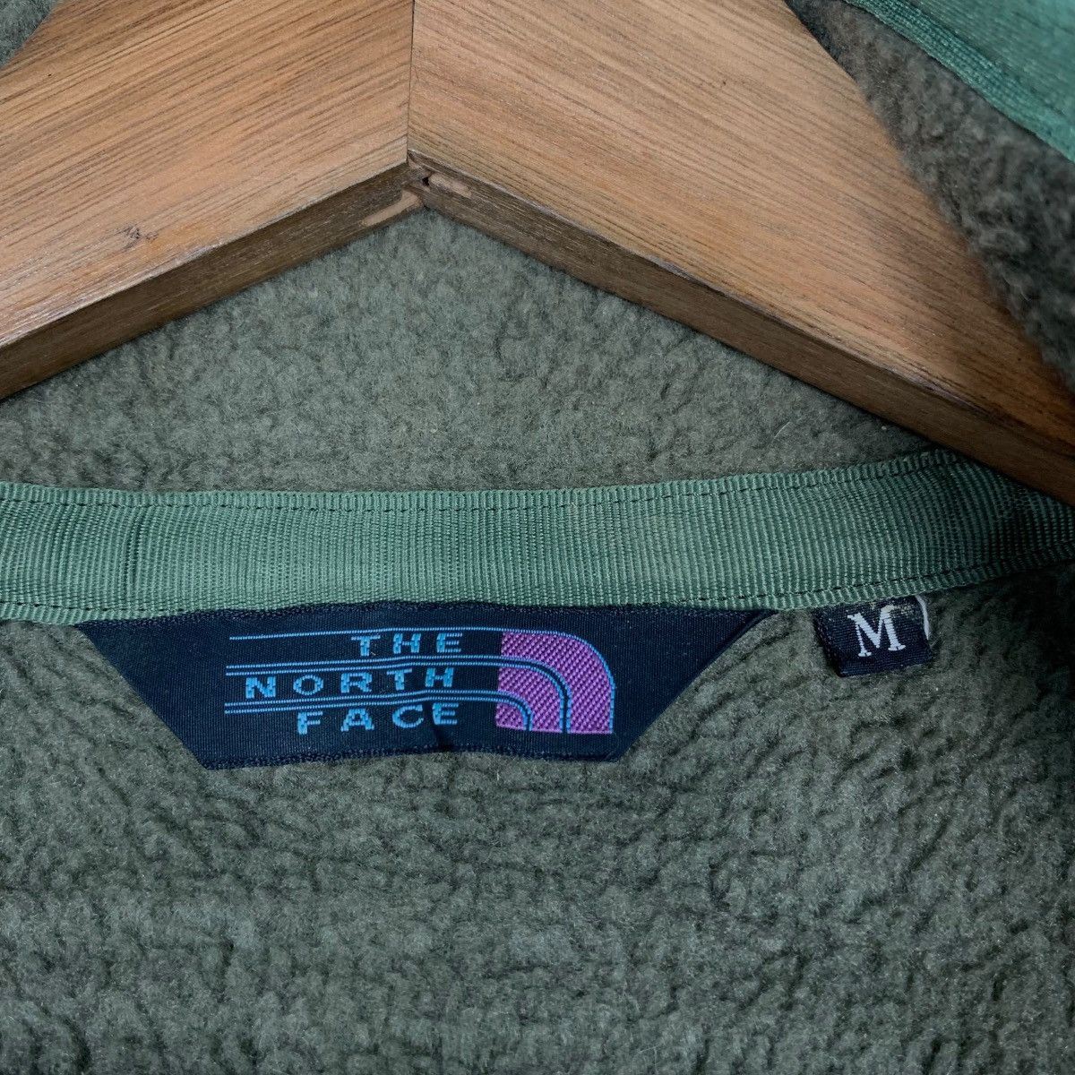 The North Face THE NORTH FACE Embroidery Logo Green Fleece Jacket #1847-C80 Size US M / EU 48-50 / 2 - 15 Thumbnail