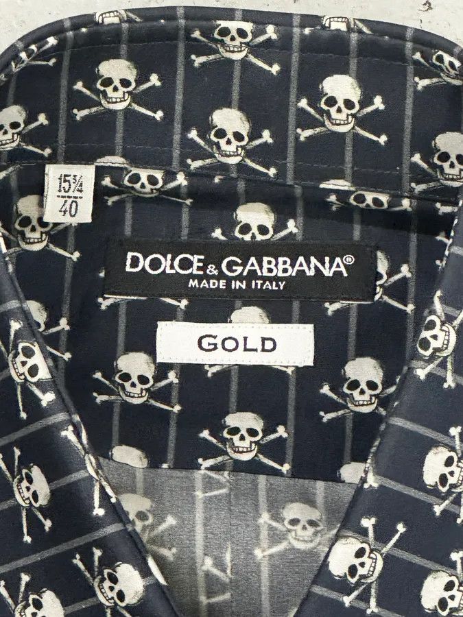 Dolce & Gabbana 2010s Dolce & Gabbana Navy Pirate Skull Classy Shirt Size US S / EU 44-46 / 1 - 10 Thumbnail