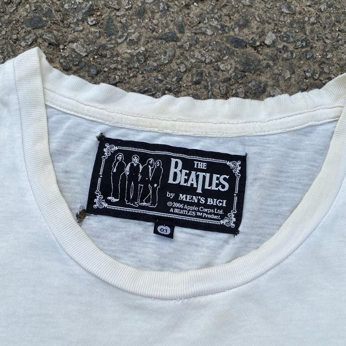 Band Tees RARE ‼️ The Beatles Size US M / EU 48-50 / 2 - 4 Thumbnail