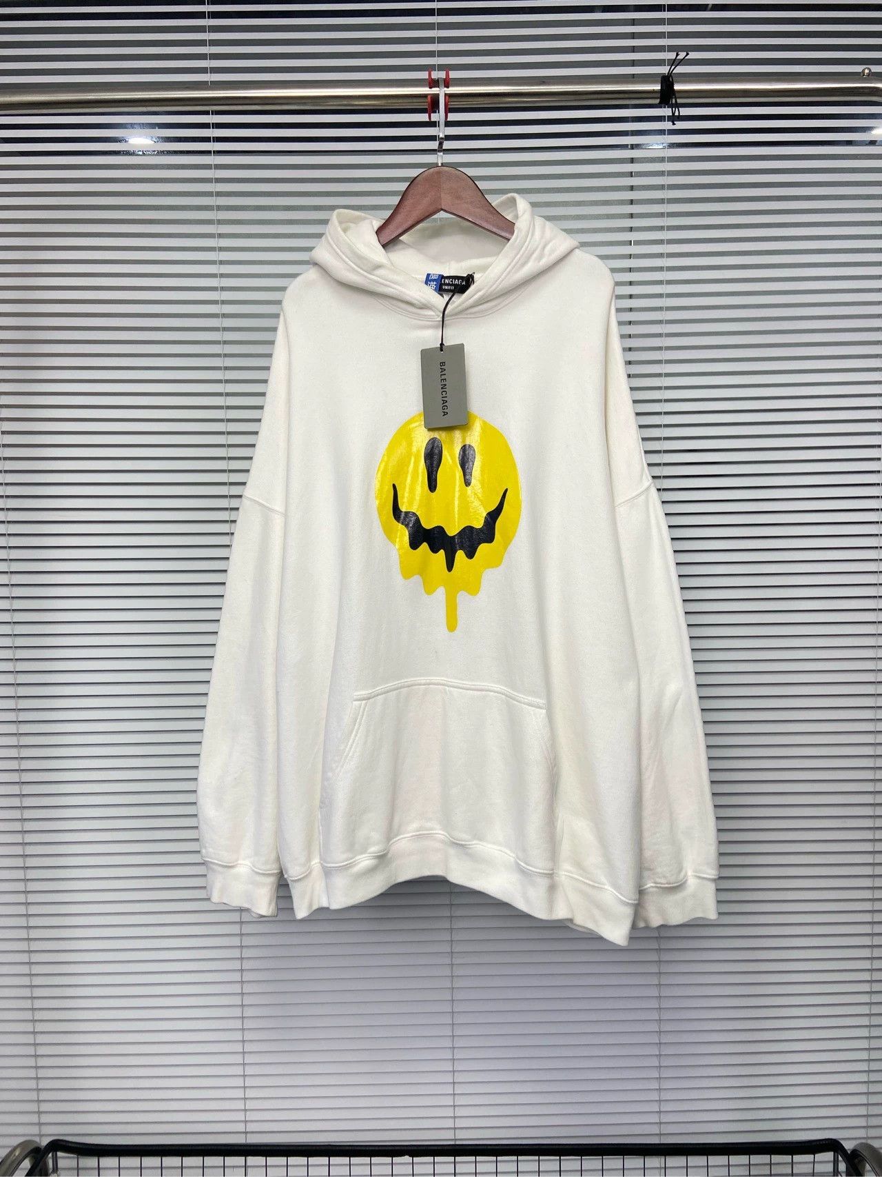 Balenciaga Balenciaga SS22 smiley face print hooded sweatshirt Size US M / EU 48-50 / 2 - 1 Thumbnail