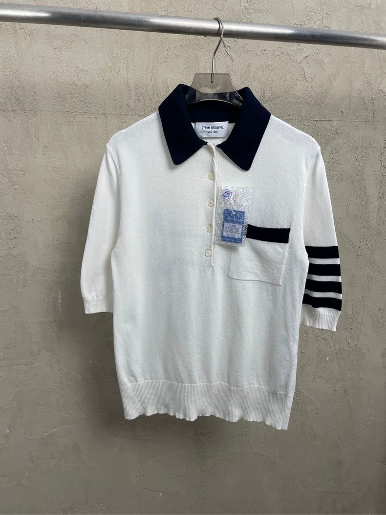Thom browne White puppy four-striped Polo collar short slee