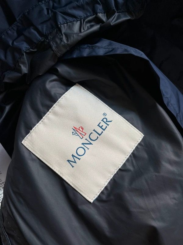 Moncler Moncler Sz 3 / S Windbreaker Jacket Rare Size US S / EU 44-46 / 1 - 3 Thumbnail