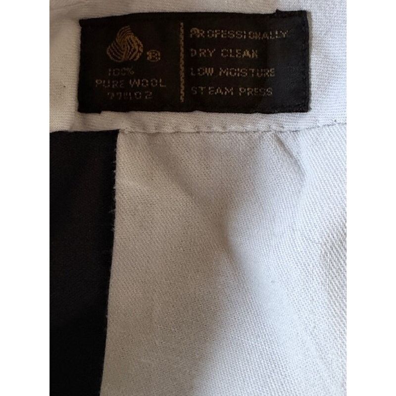 Albert Nipon Vintage Albert Nipon Blue-Gray Double Breasted Wool Suit 37R Size 36R - 9 Thumbnail