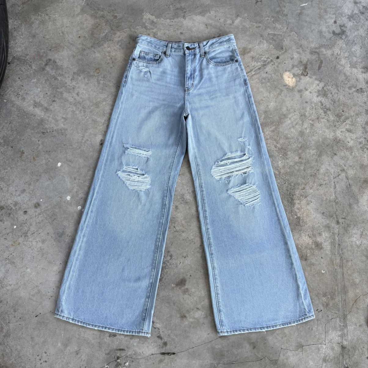Japanese Brand W29x29.5 Vintage Japanese Wide Leg Distressed Denim Jean Size US 29 - 1 Thumbnail