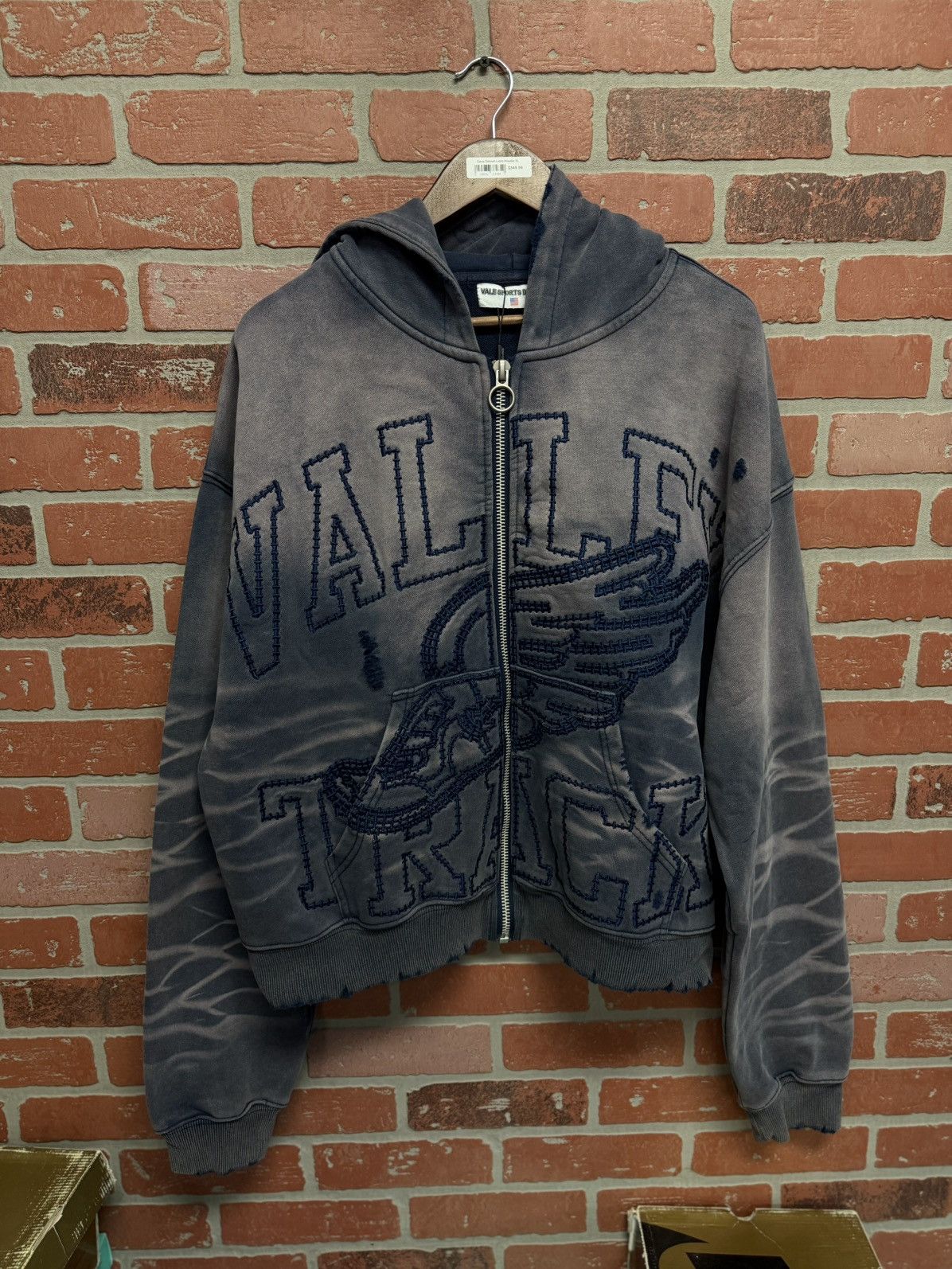 VALE USA(アメリカ輸入) Vale Vale Zip Up Hoodie Size XL Blue Brand New | Grailed