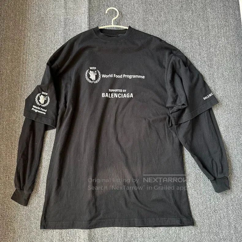 Balenciaga WFP collaboration black fake two-piece.