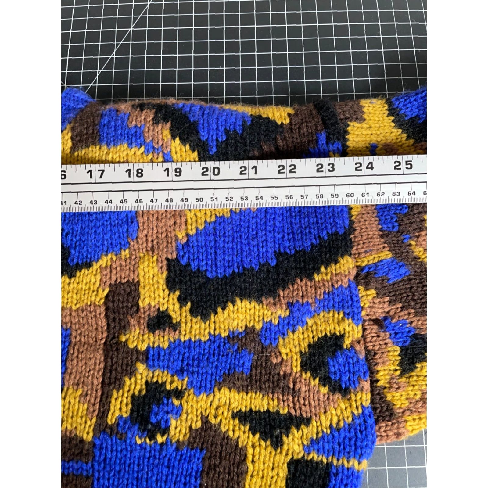 Vintage VINTAGE Adrienne Vittadini Sweater Women Small Blue Heavyweight Geometric Wool Knit Pullover 90s Retro Womens Size S / US 4 / IT 40 - 7 Thumbnail