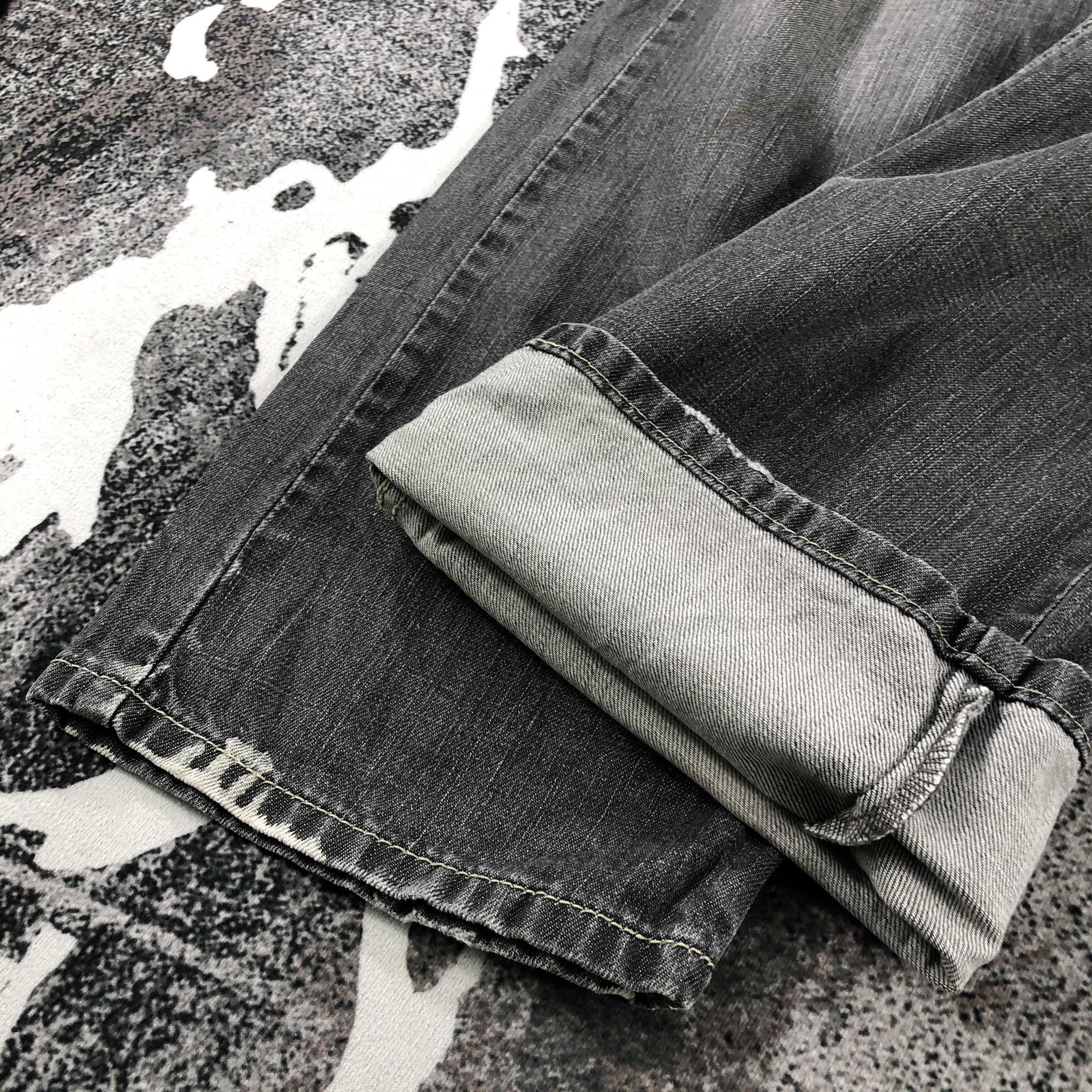Levi's Vintage Levis 514 Jeans Faded Black Denim KJ1000 Size US 33 - 7 Thumbnail