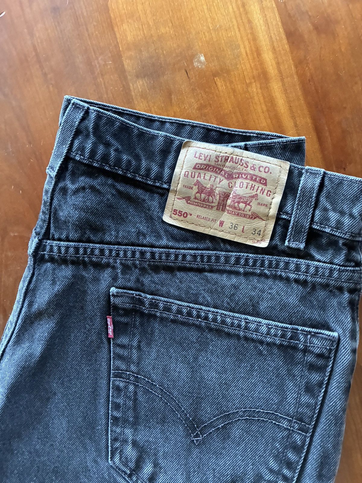 Levi's Vintage 90s Levis 550 baggy black denim jeans Size US 33 - 1 Thumbnail
