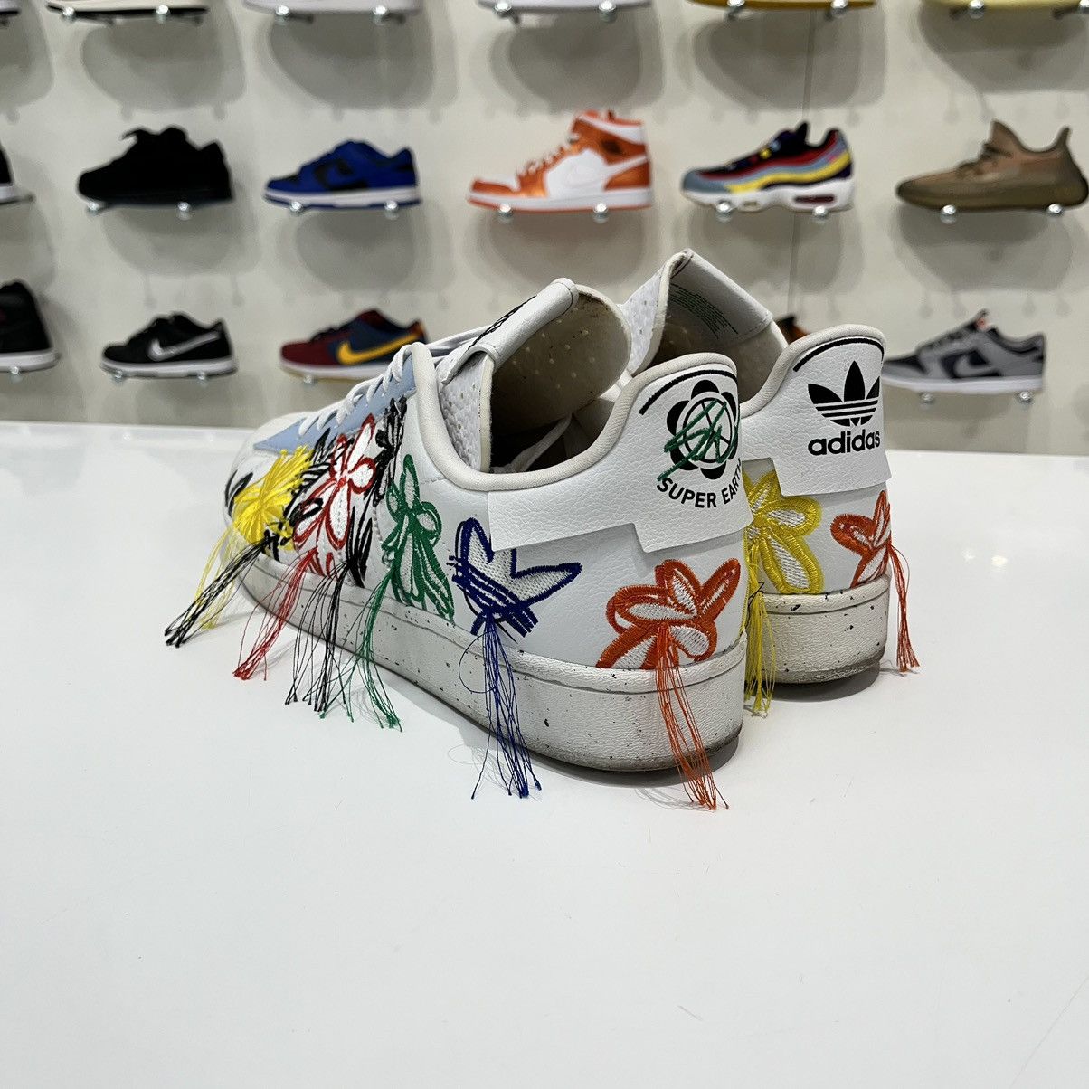 Adidas Adidas Superstar Sean Wotherspoon Superearth Size US 11 / EU 44 - 3 Thumbnail