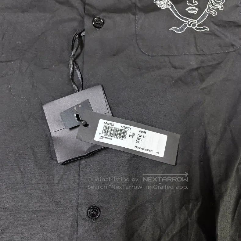 Versace Versace Men's black Medusa embroidered long-sleeved shirt Size US S / EU 44-46 / 1 - 3 Thumbnail