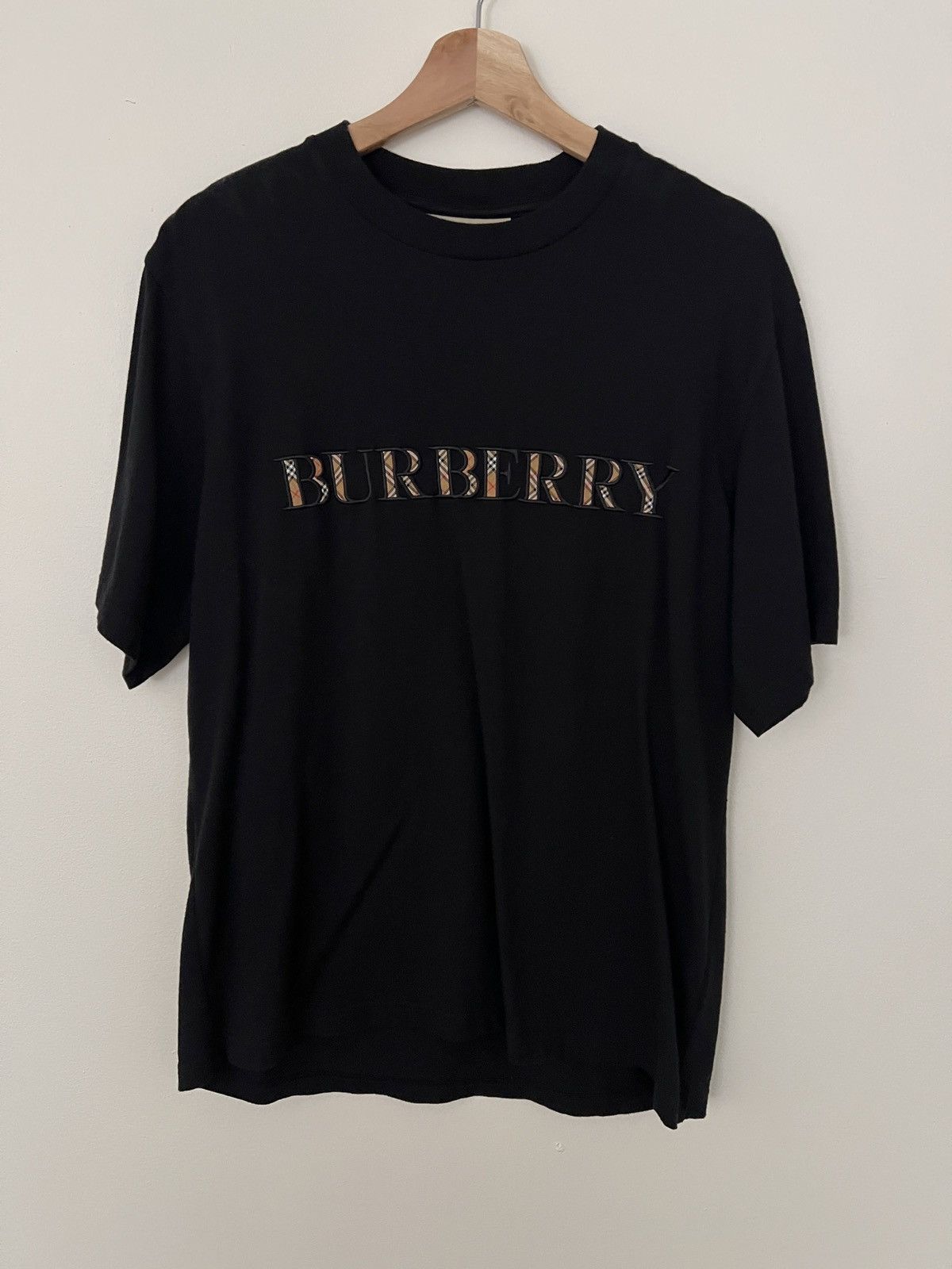 Burberry Burberry Logo Tee Embroidered Size US M / EU 48-50 / 2 - 1 Thumbnail