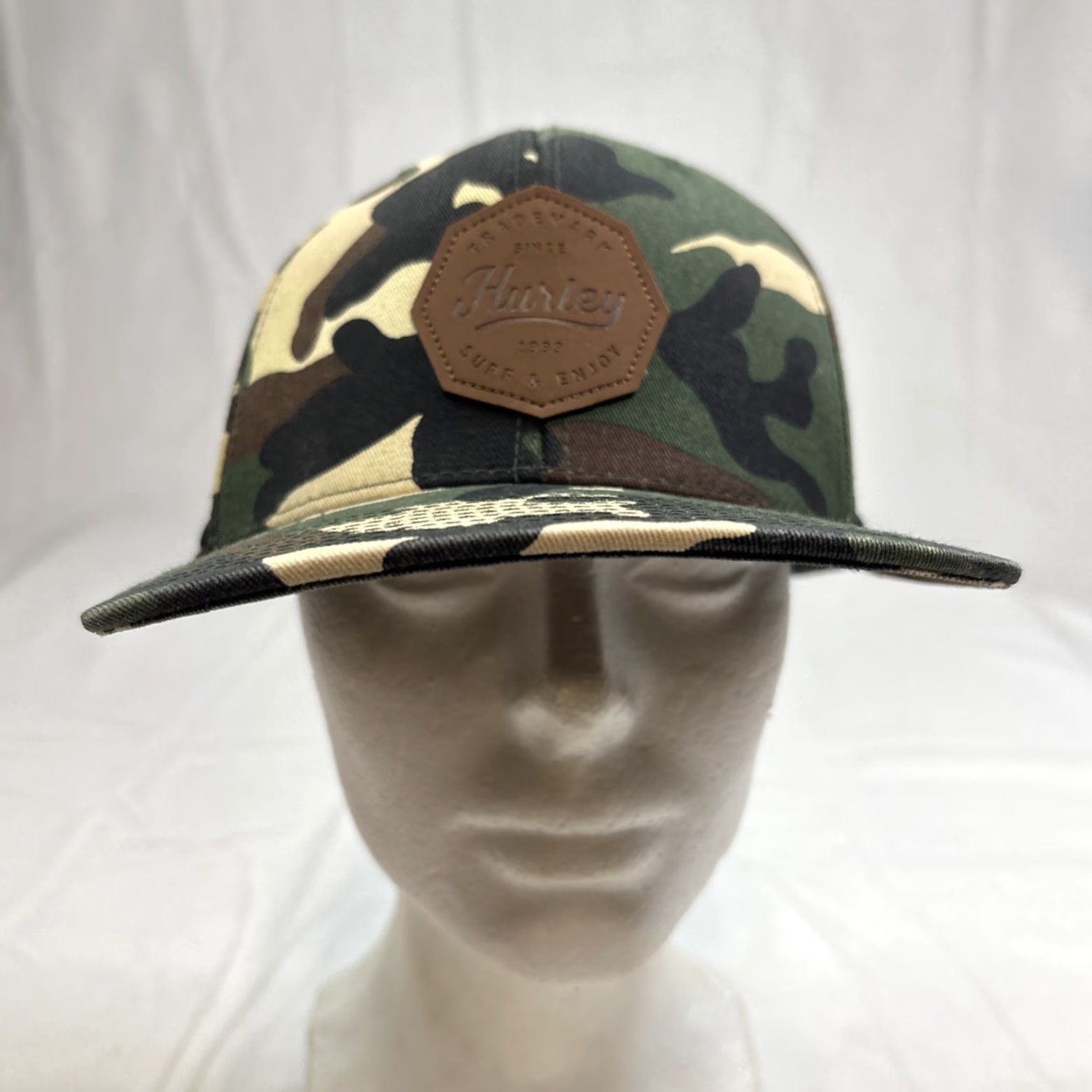 Hurley Hurley SnapBack Hat Camouflage Leather Logo One Size Men Multicolor Camo Leather Snapback Logo Camo Hat – Hurley Mens Size ONE SIZE - 2 Thumbnail