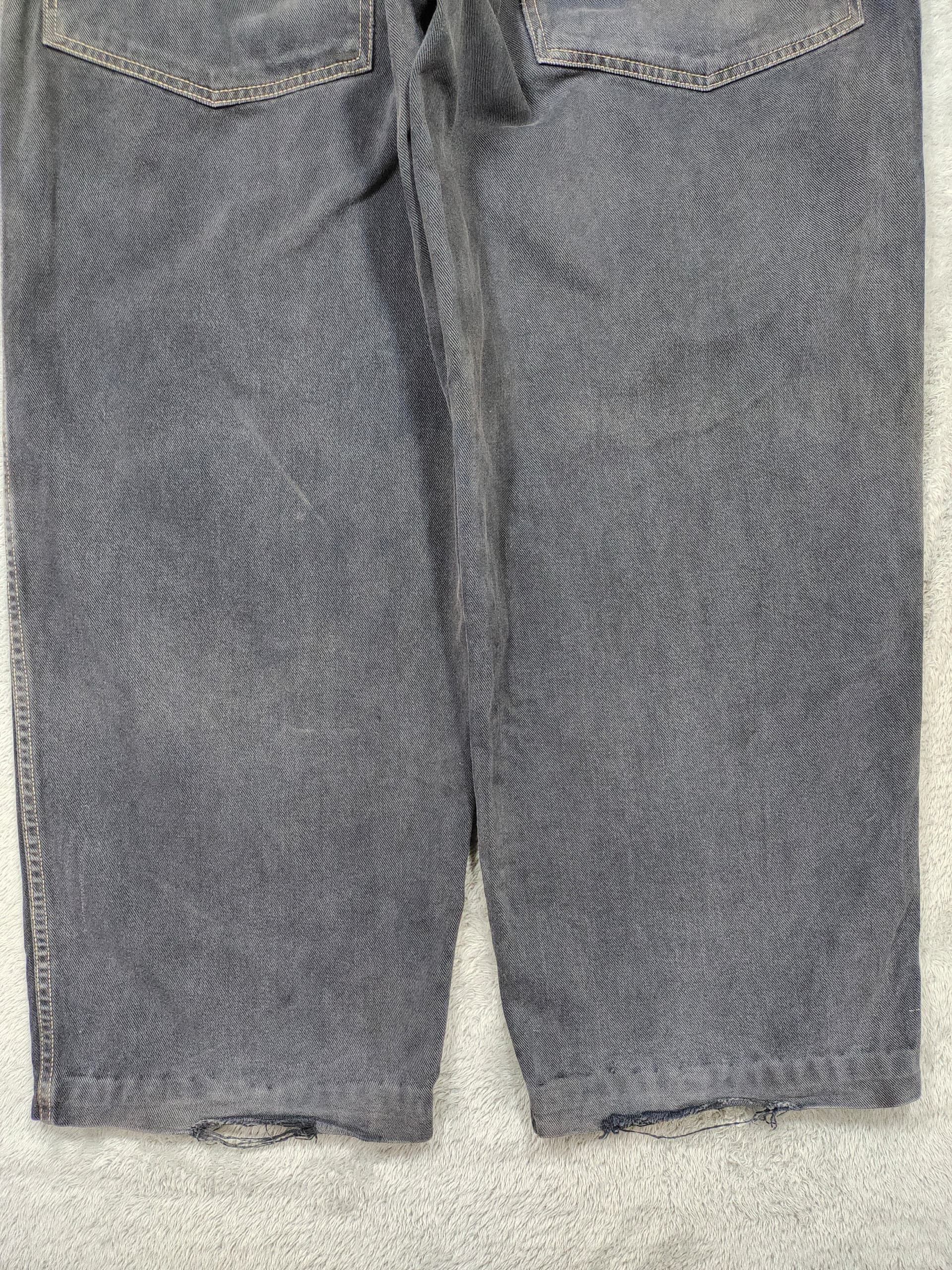 JNCO VINTAGE DISTRESSED VISITOR PRODUCTION BAGGY JEANS Size US 35 - 8 Thumbnail