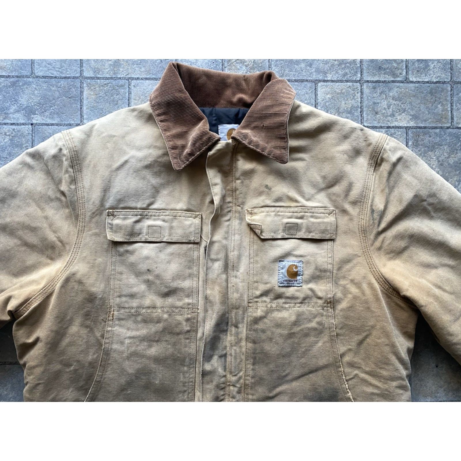 Carhartt VINTAGE Carhartt CQ186 Jacket Coat Brown 44 Men Damaged Flaws USA Made Jacket Coat Mens Brown 44 Vintage Damaged Size US S / EU 44-46 / 1 - 4 Thumbnail