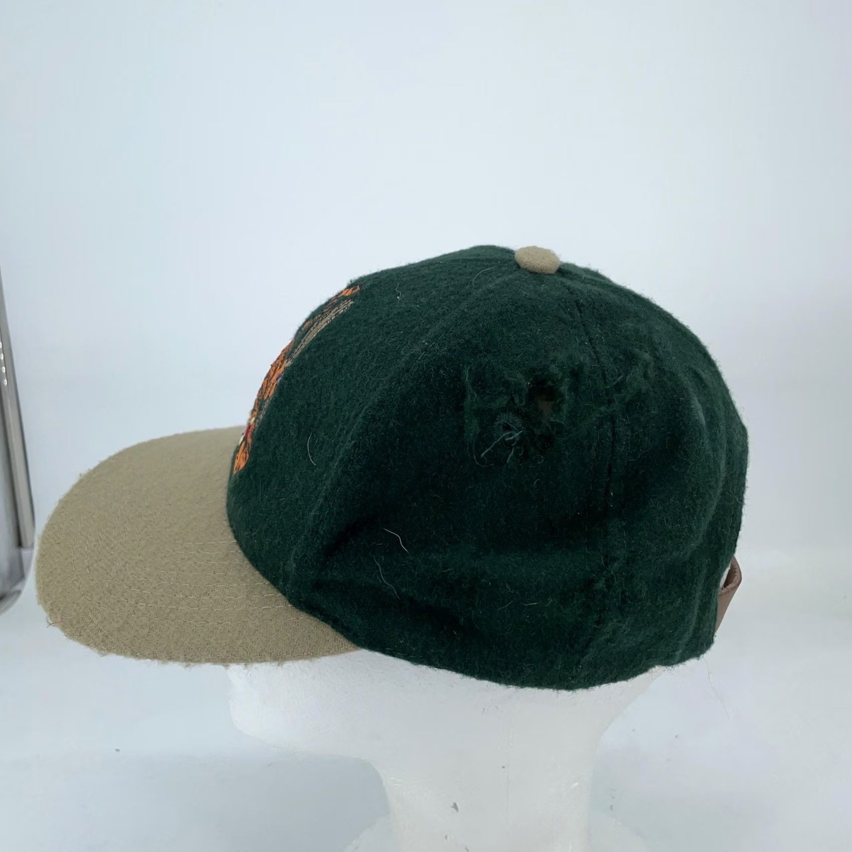 Disney VINTAGE Disney Tigger Wool Blend Hat Cap Strap Back Green Winnie the Pooh 90s Mens One Size Cap Size ONE SIZE - 2 Thumbnail