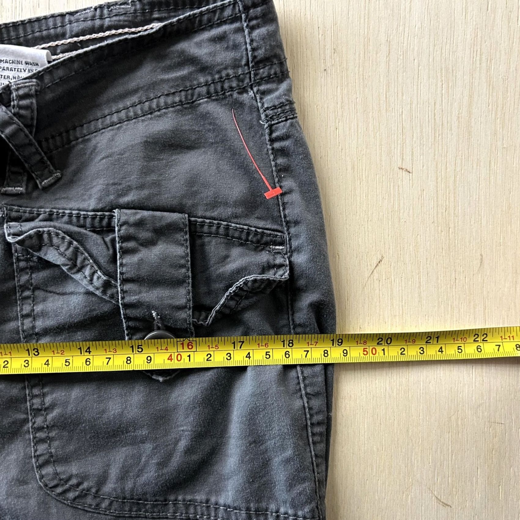 Vintage Paris Blues Shorts Womens 13 Gray Twill Cargo Pockets Casual Summer Size 34" / US 12 / IT 48 - 7 Thumbnail