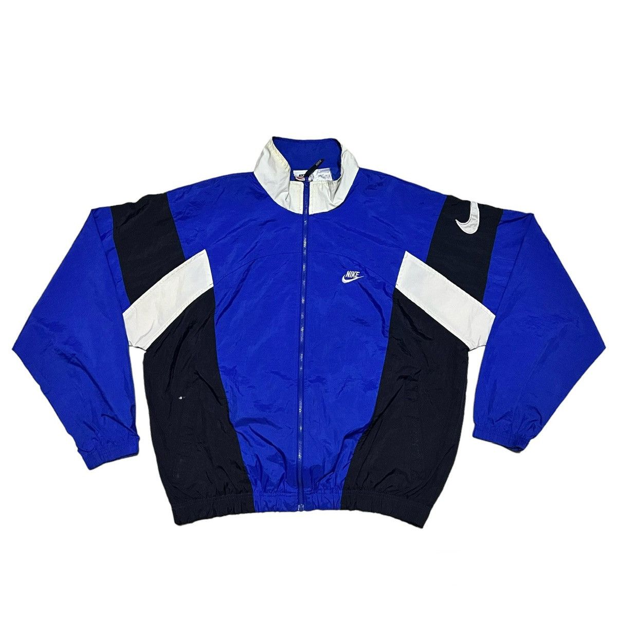 Nike Vintage Nike Windbreaker Light Jacket Size US L / EU 52-54 / 3 - 1 Thumbnail