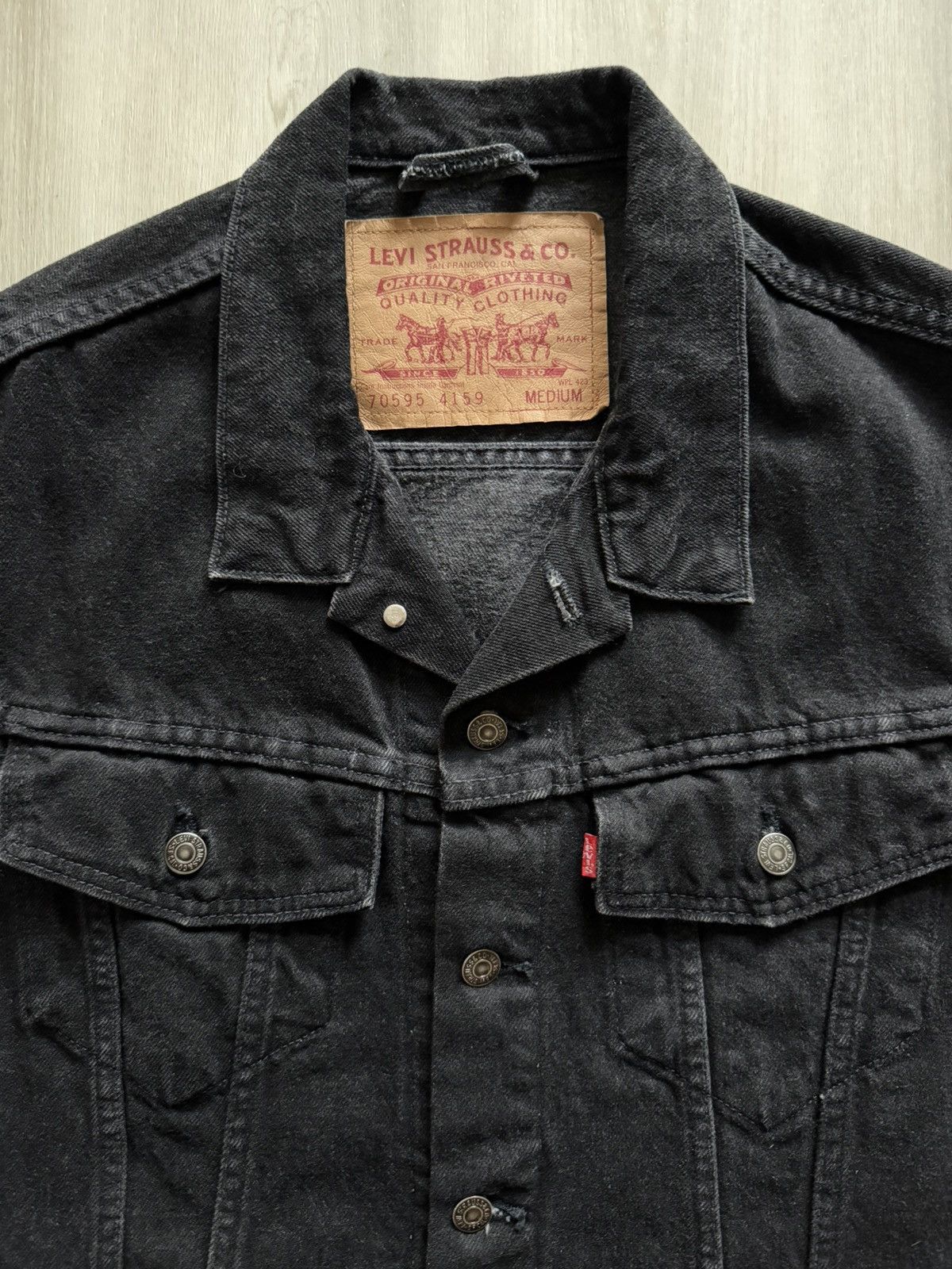 Vintage Vintage 90s Levis Denim Vest 70595-4159 Sz M Made In USA Size US M / EU 48-50 / 2 - 2 Thumbnail