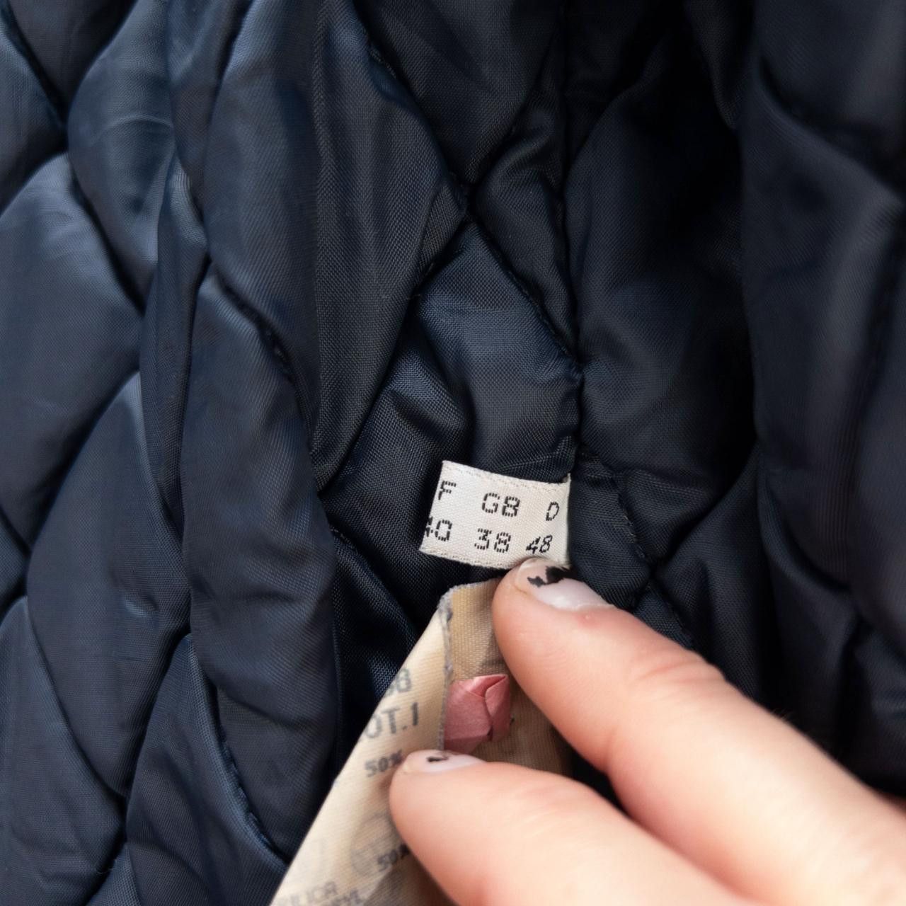 Armani Vintage Armani Jeans Padded Jacket Size L Size US L / EU 52-54 / 3 - 7 Thumbnail
