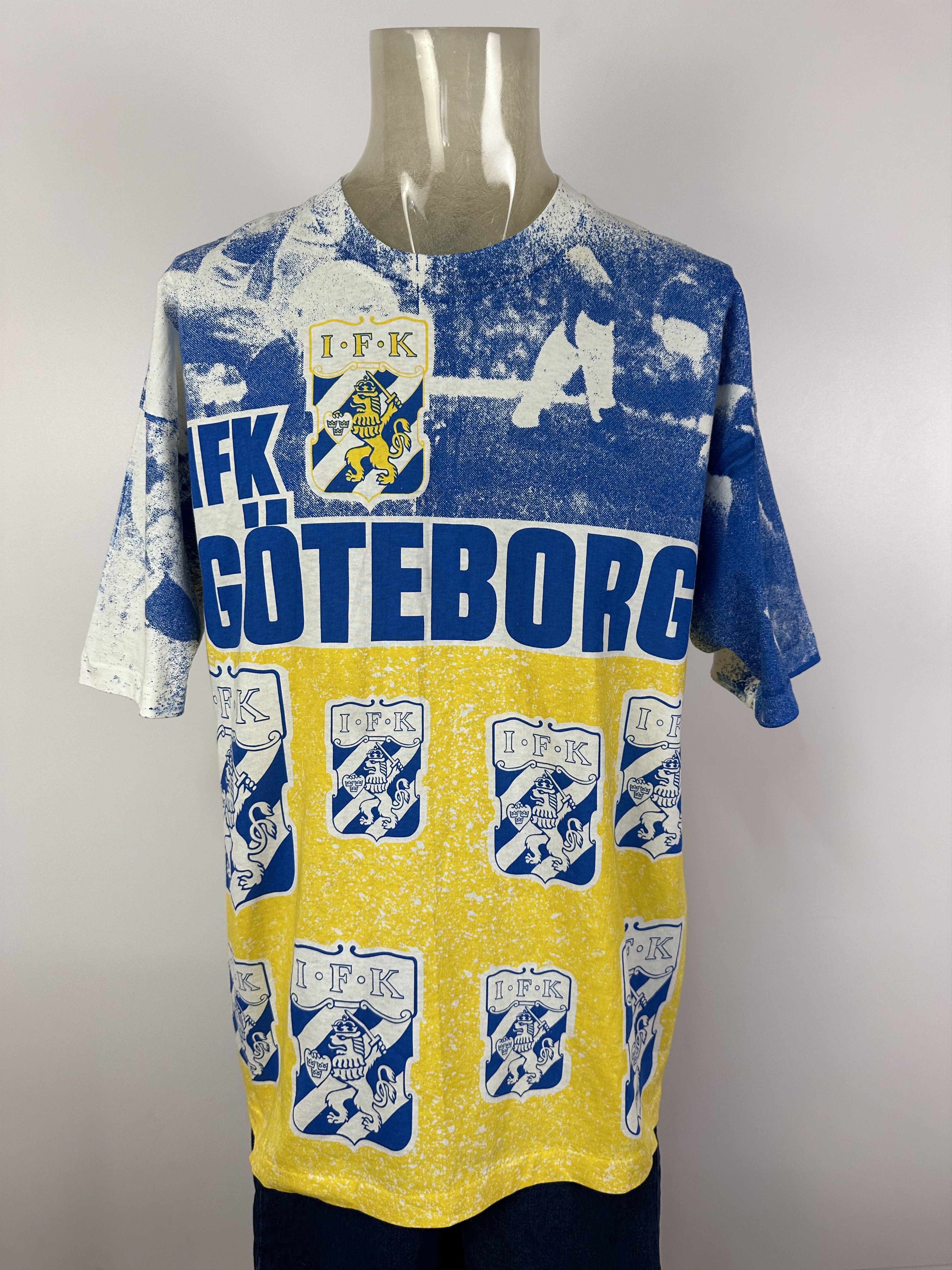 Vintage IFK Goteborg Vintage Screen Stars Retro Football Fan Shirt Size US XXL / EU 58 / 5 - 1 Thumbnail