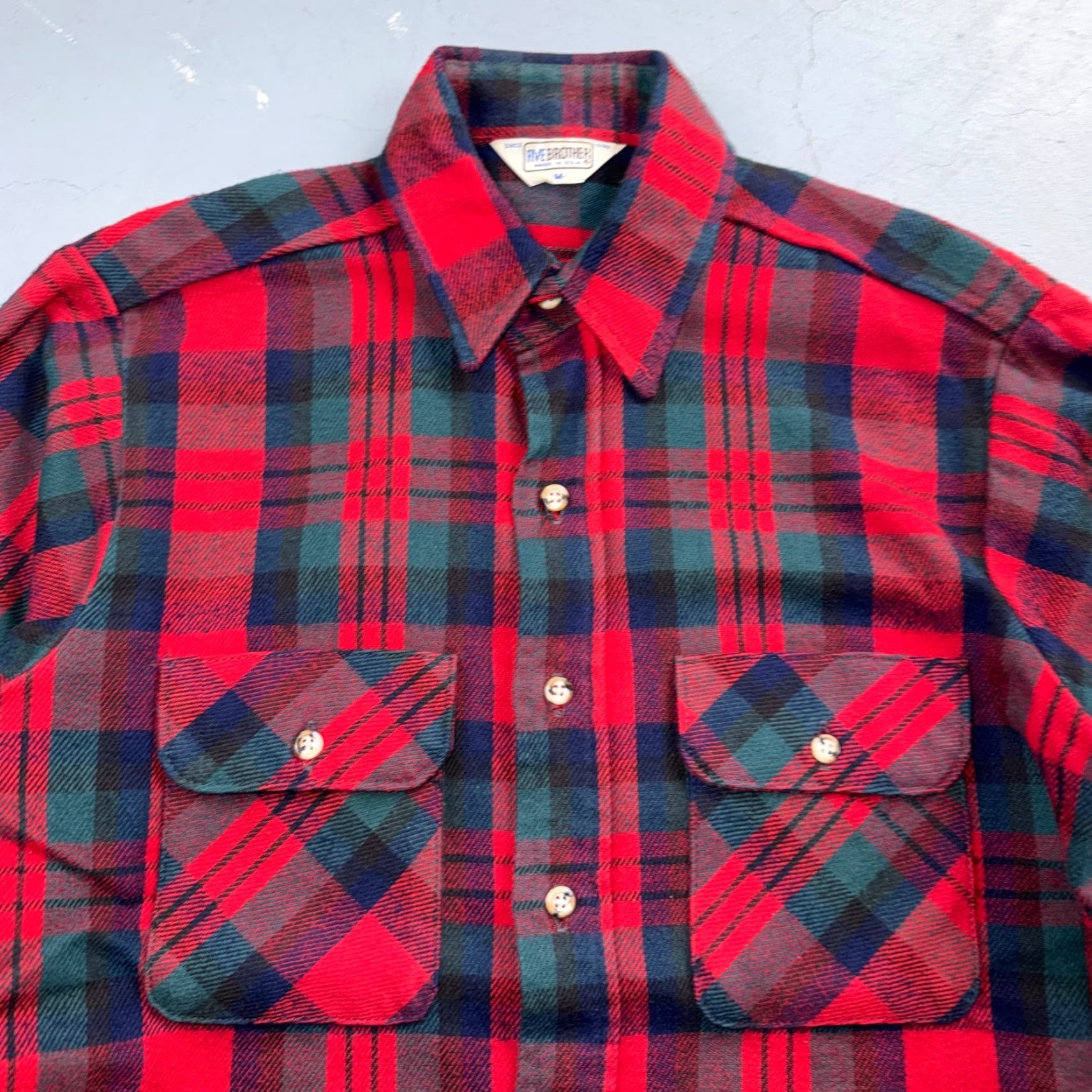 Vintage VINTAGE Five Brother Shirt Mens M Plaid Flannel Shadow Green Red USA 1980s 80s Button-Up Casual Workwear Size US M / EU 48-50 / 2 - 2 Thumbnail