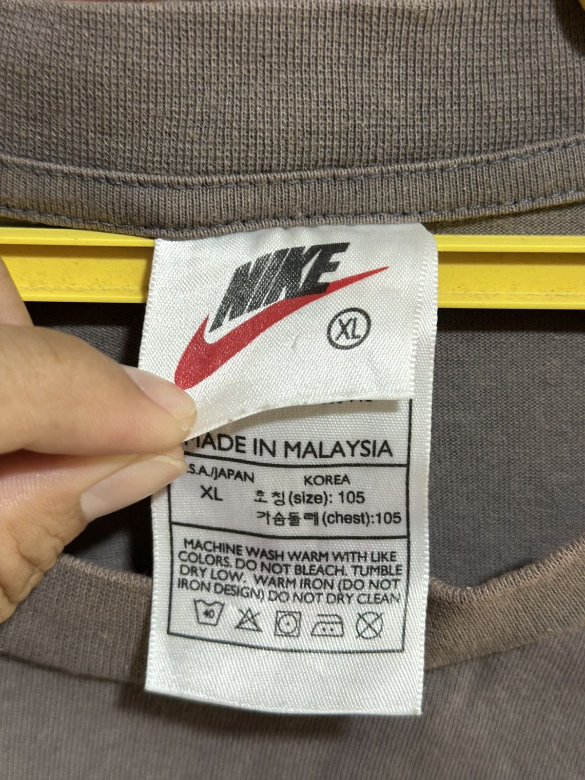 Nike Thrashed Vintage 90s Nike Court Sun Faded Tee Size US XL / EU 56 / 4 - 5 Thumbnail