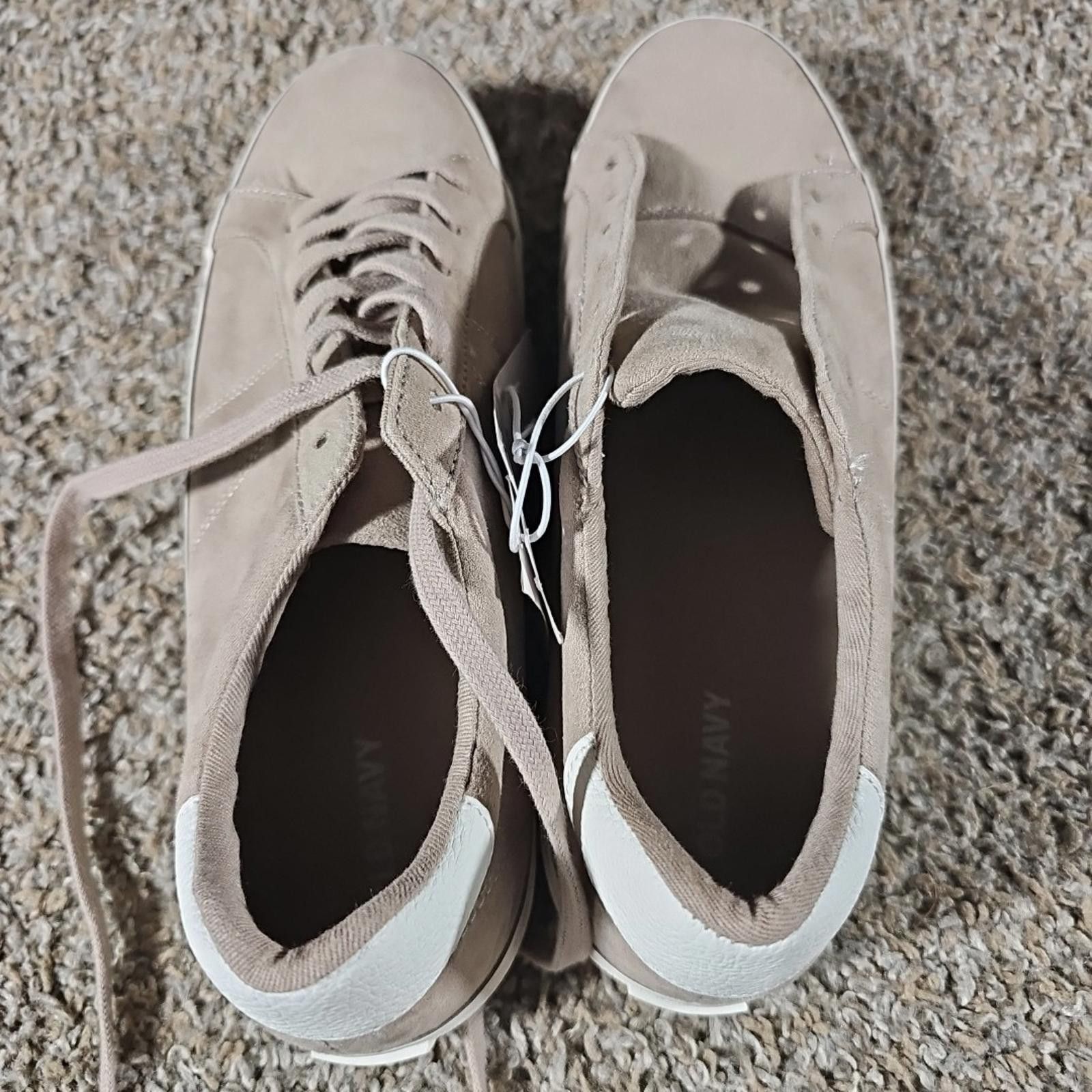 Old Navy Old Navy S393876-04 Light Taupe Court Shoes Sz 10 NWT NWD Size US 10 / IT 40 - 4 Thumbnail