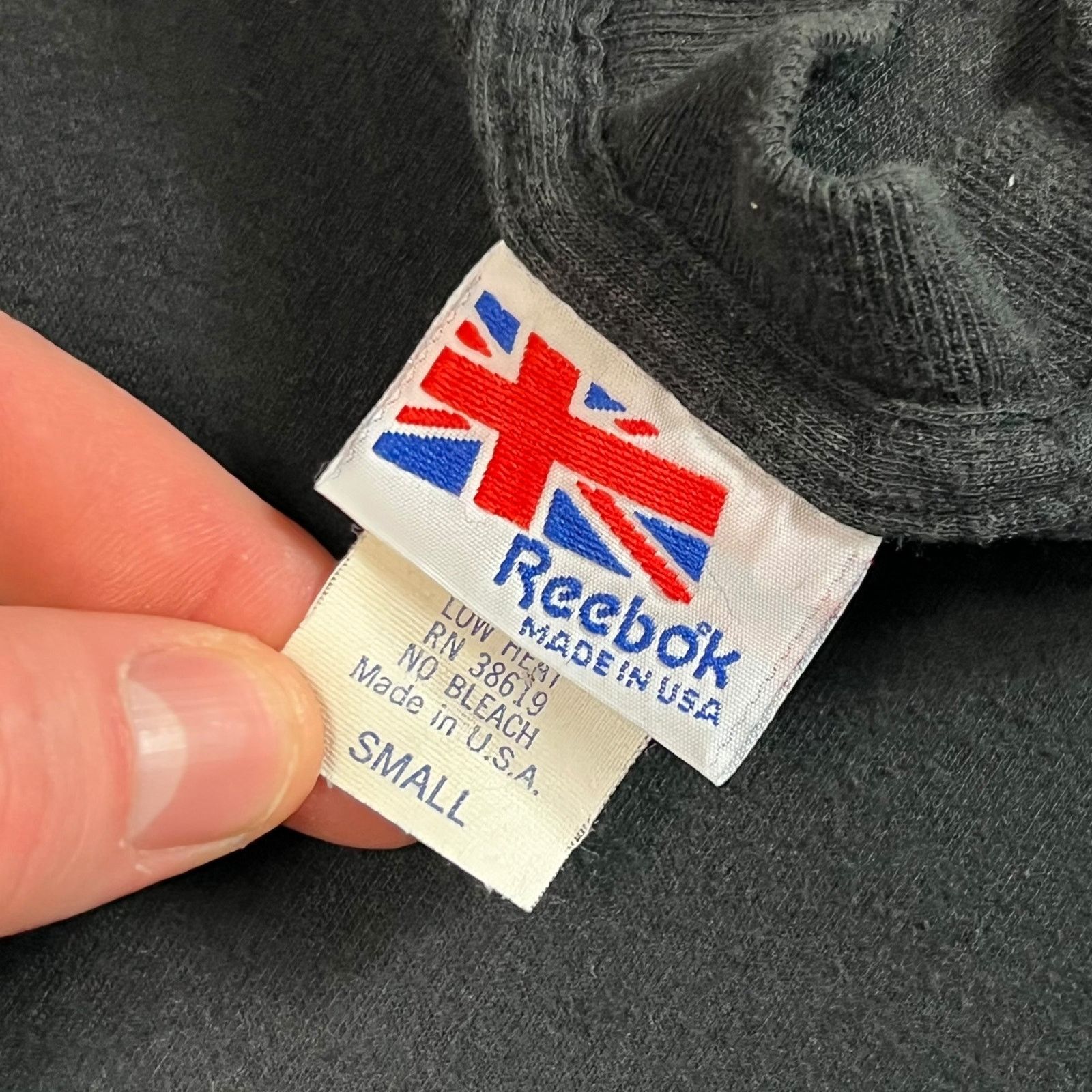 Reebok × Vintage Vintage 80s Reebok spell out tee (S) Size US S / EU 44-46 / 1 - 6 Thumbnail