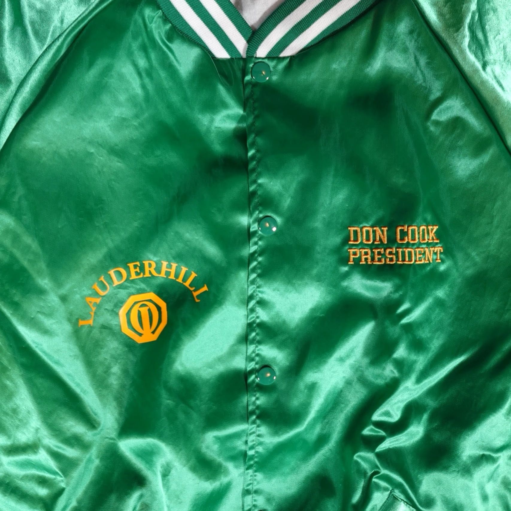 Vintage VINTAGE Lauderhill High School Football Jacket Mens 2XL Green 2001 Varsity Jacket Pockets Logo Button Casual Sports School Winter/All Seasons Men Size US XXL / EU 58 / 5 - 3 Thumbnail