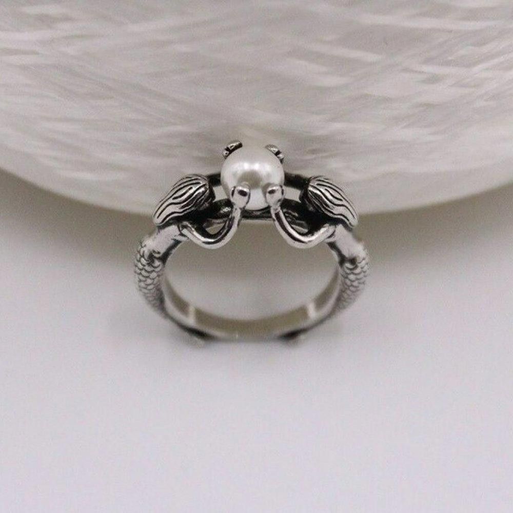 Designer Retro Mermaid Freshwater Pearl Antique Silver Ring - Size 7 Size ONE SIZE - 1 Thumbnail
